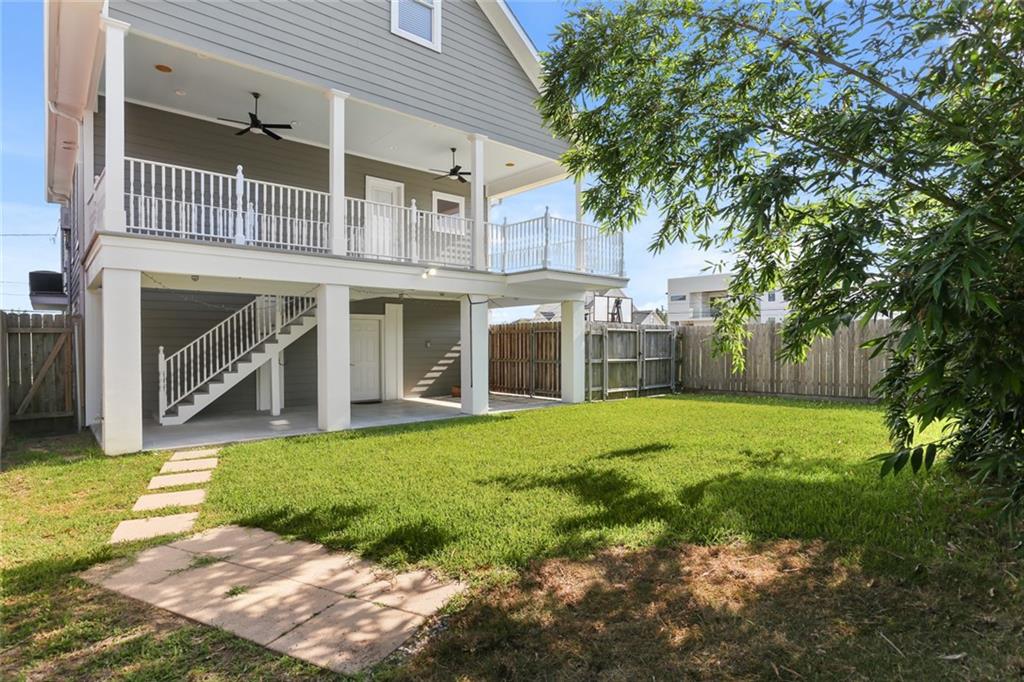 New Orleans, Louisiana 70124, United States, 5 Bedrooms Bedrooms, ,3 BathroomsBathrooms,Residential,Active,54092