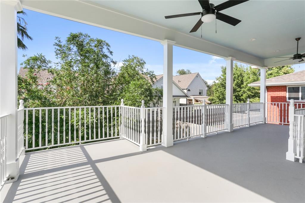 New Orleans, Louisiana 70124, United States, 5 Bedrooms Bedrooms, ,3 BathroomsBathrooms,Residential,Active,54092