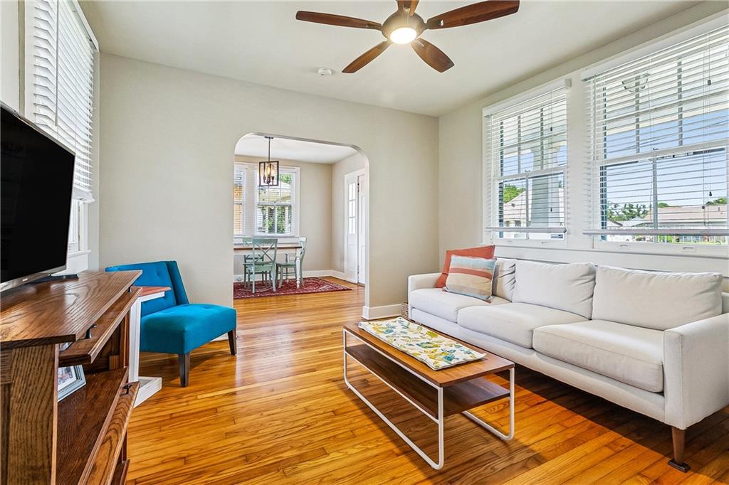 100 JEFFERSON HEIGHTS Avenue