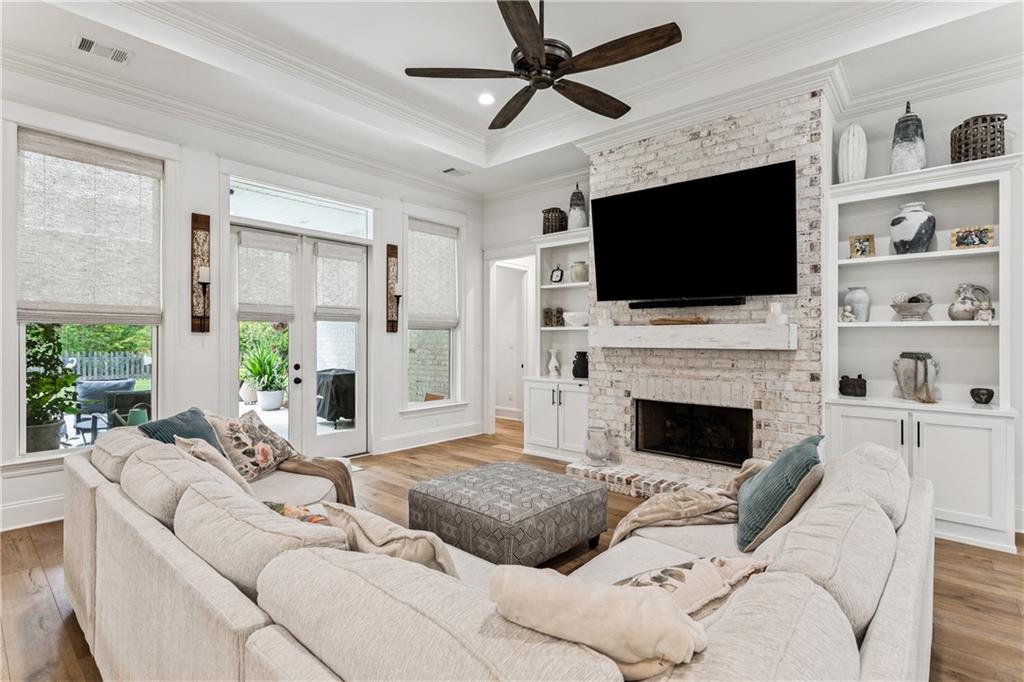 2020 CYPRESS TREE Court