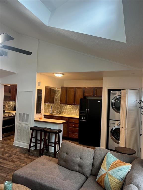 Metairie, Louisiana 70001, United States, 1 Bedroom Bedrooms, ,1 BathroomBathrooms,Residential,Active,135376