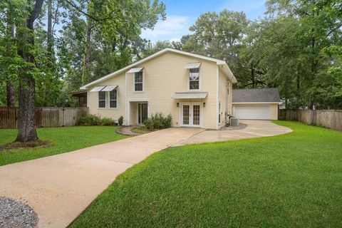 Photo of 514 W 12TH Avenue, Covington, LA 70433 (MLS # 2559401)