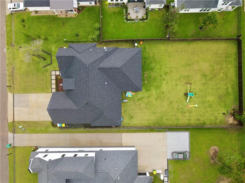 5009 TWIN RIVER Place