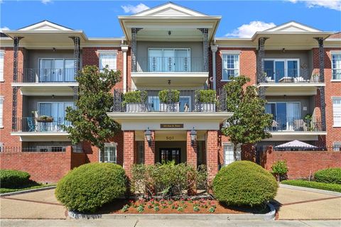 501 RUE ST PETER Street 207 Metairie LA 70005