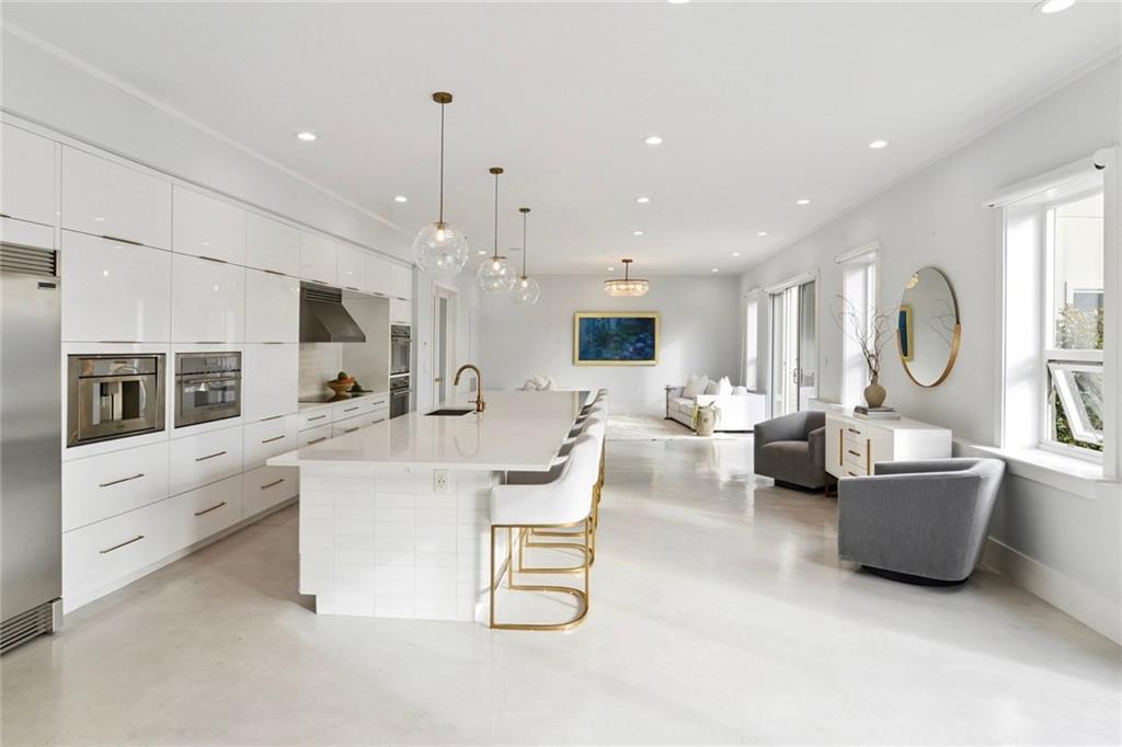 840 TCHOUPITOULAS Street 312