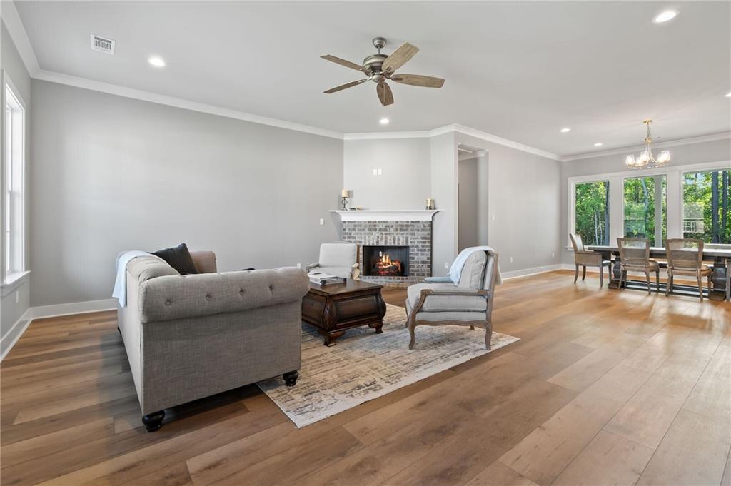 1609 SWEET PEA Court