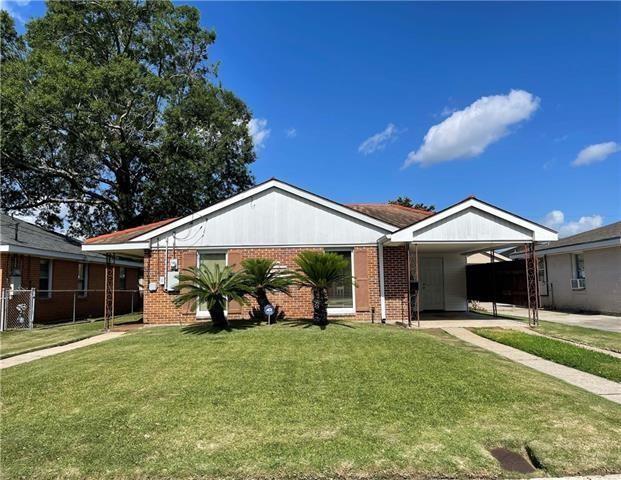 Photo 1 of 13 — 1121 FARRINGTON Drive, Marrero, LA 70072