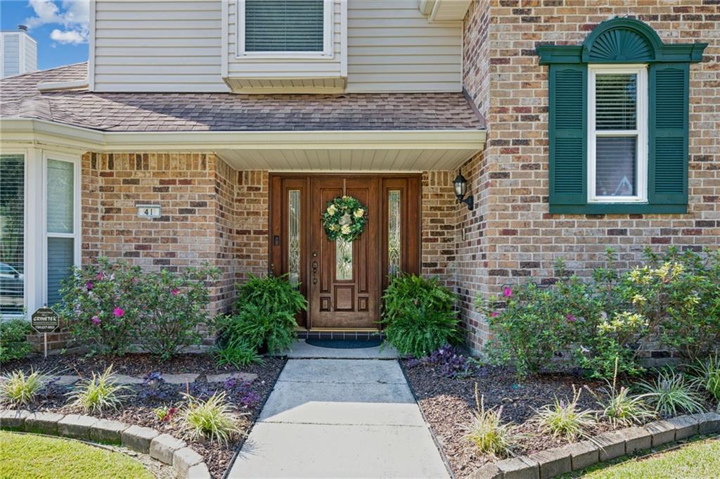 41 KINGS CANYON Drive