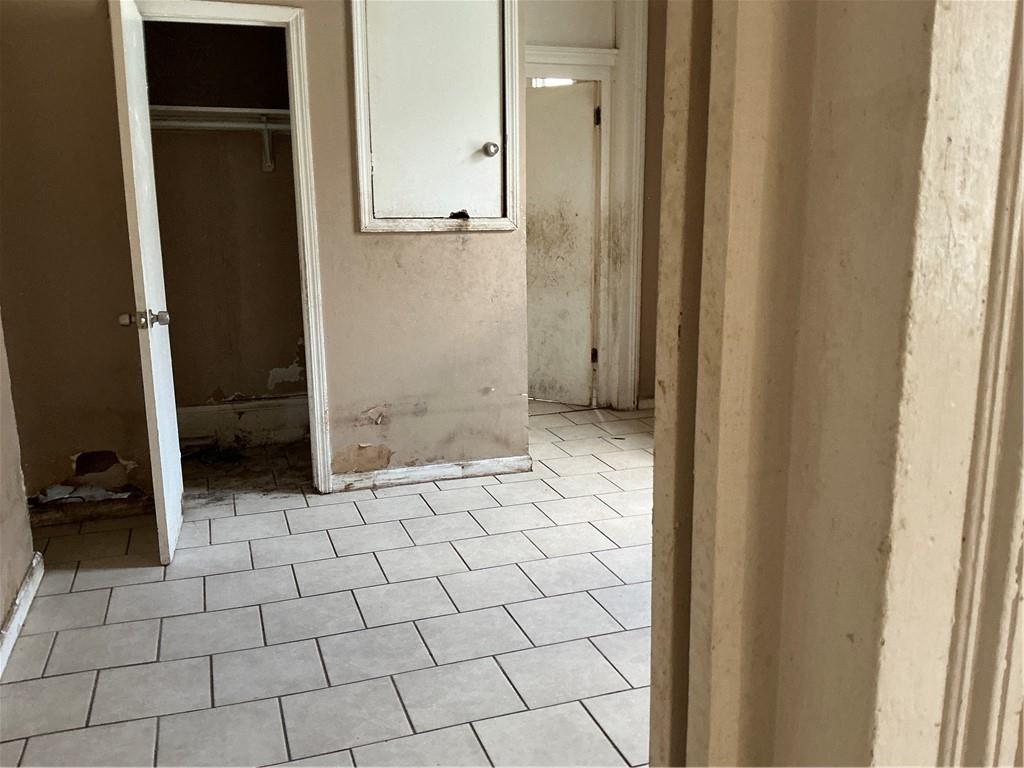 3217 19 GRAVIER Street