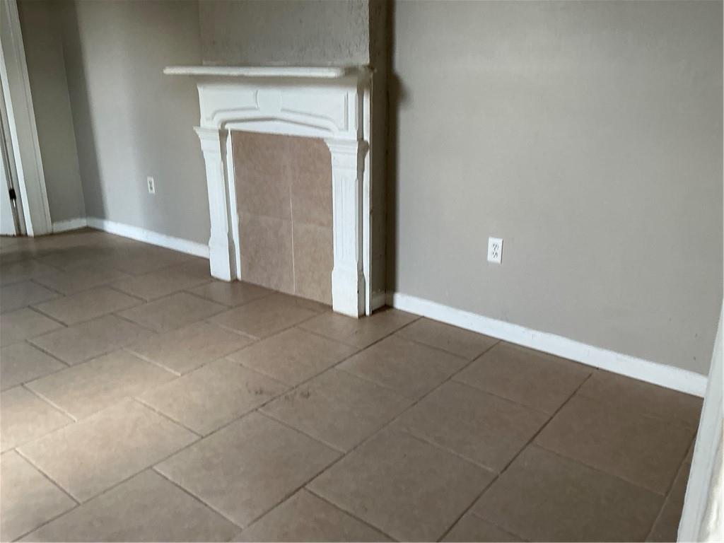 3217 19 GRAVIER Street