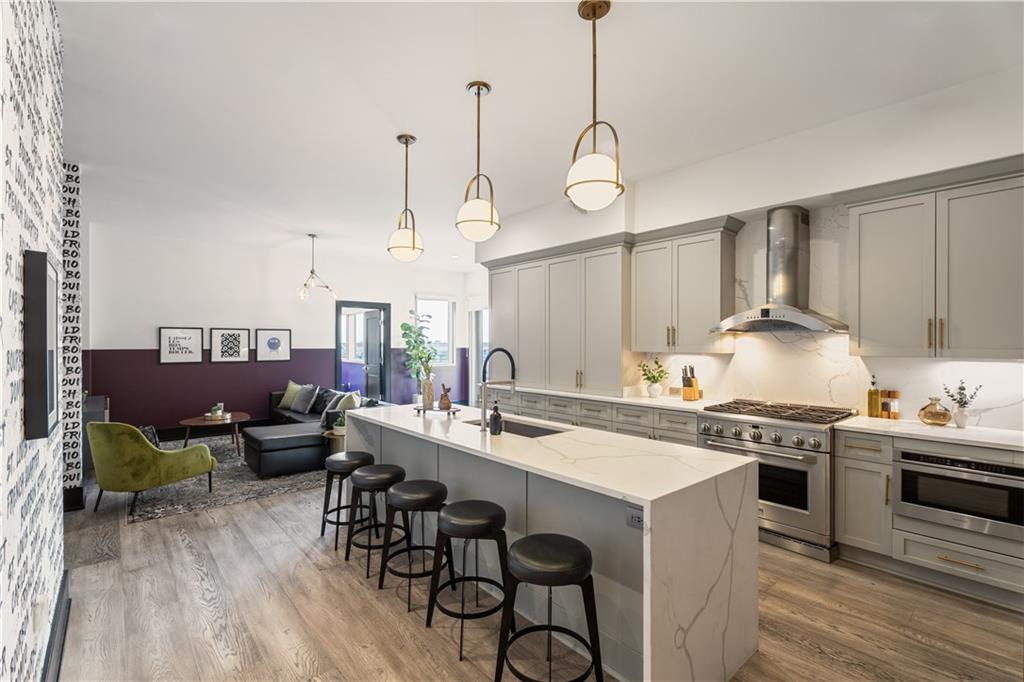 888 BARONNE Street PH 1