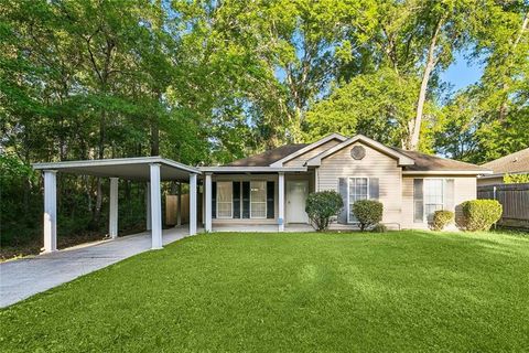 Photo of 70403 B Street, Covington, LA 70433 (MLS # 2553651)