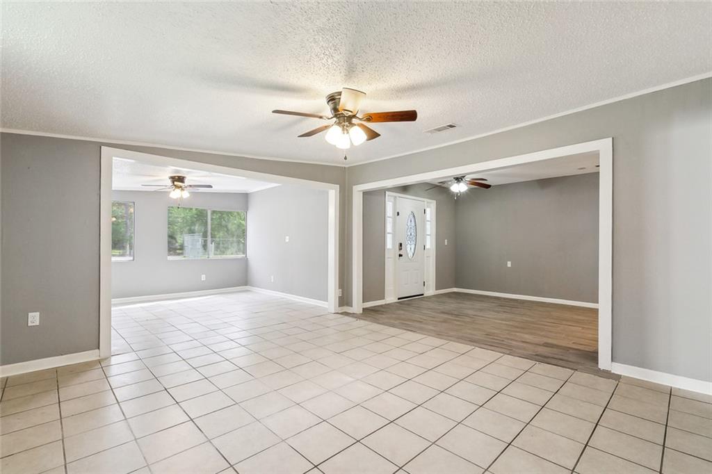 261 JEFFERSON Avenue