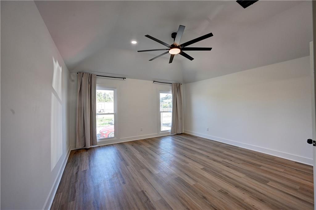 New Orleans, Louisiana 70113, United States, 3 Bedrooms Bedrooms, ,2 BathroomsBathrooms,Residential,Active,221252