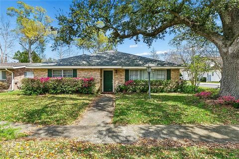 501 COLONY Place Metairie LA 70003