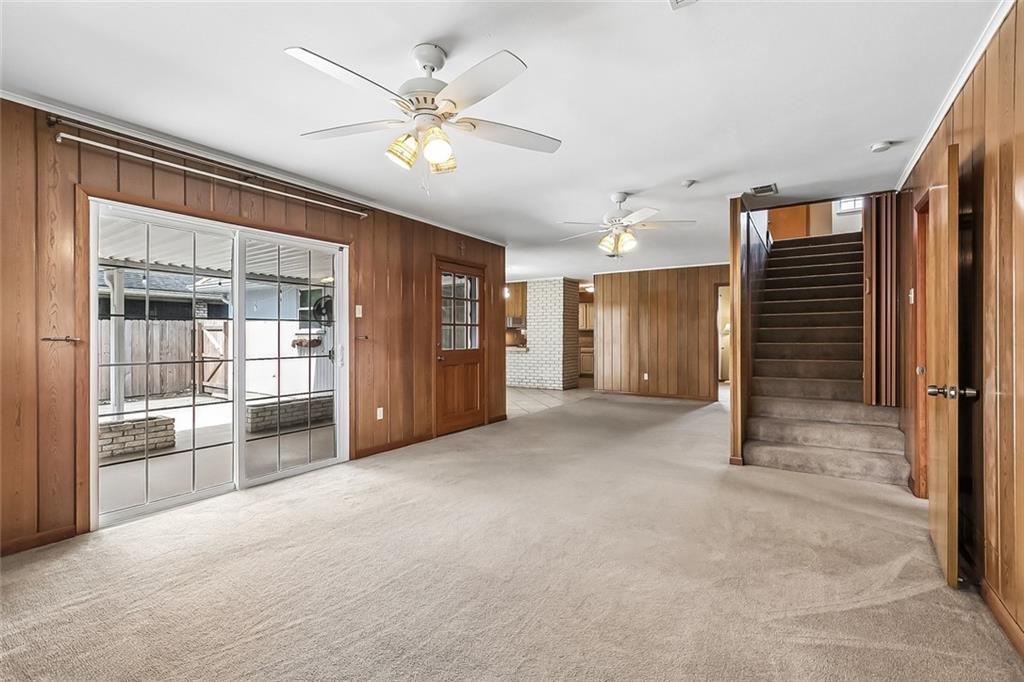 5228 MEADOWDALE Street