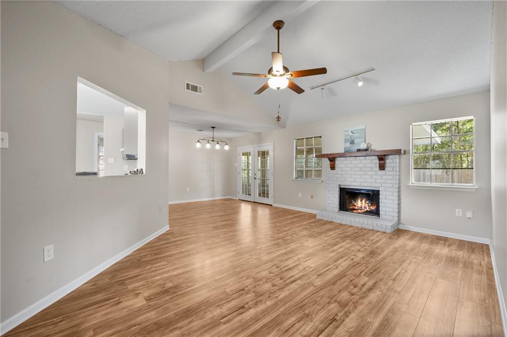 2761 RUE WELLER Street