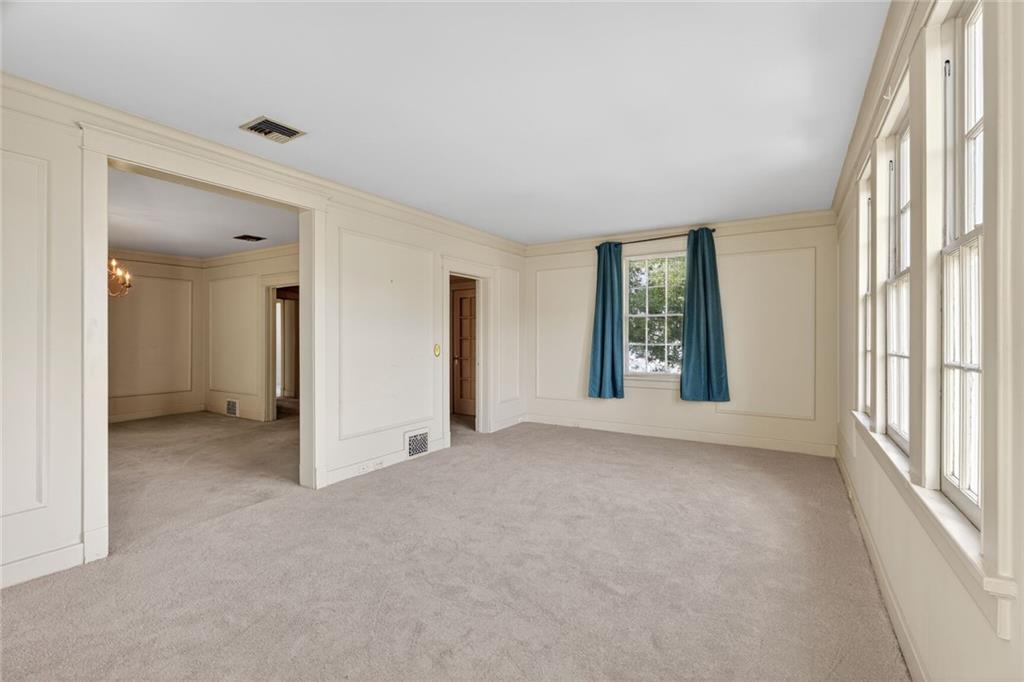 New Orleans, Louisiana 70115, United States, 3 Bedrooms Bedrooms, ,3 BathroomsBathrooms,Residential,Active,194568