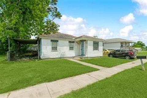 2112 LICCARDI Lane Violet LA 70092
