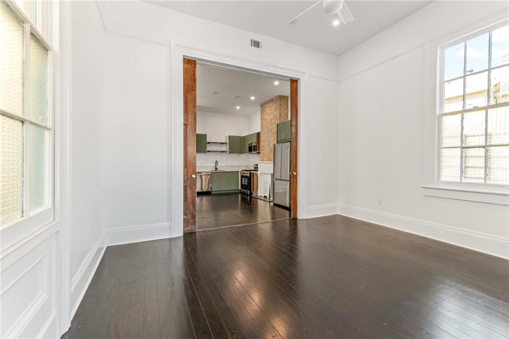New Orleans, Louisiana 70115, United States, 2 Bedrooms Bedrooms, ,1 BathroomBathrooms,Residential,Active,128361