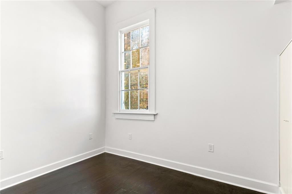 New Orleans, Louisiana 70115, United States, 2 Bedrooms Bedrooms, ,1 BathroomBathrooms,Residential,Active,128361
