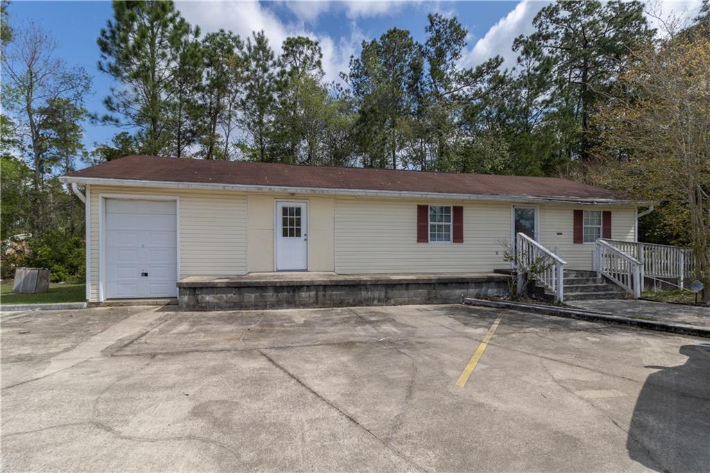 Photo 1 of 7 — 34649 GRANTHAM COLLEGE Drive, Slidell, LA 70460