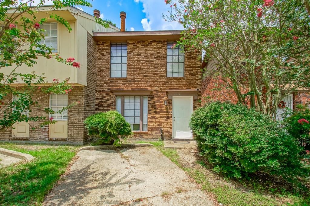 1024 DIMARCO Drive