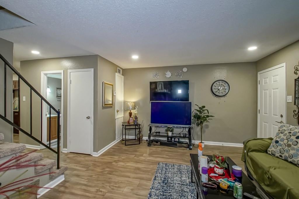 1024 DIMARCO Drive