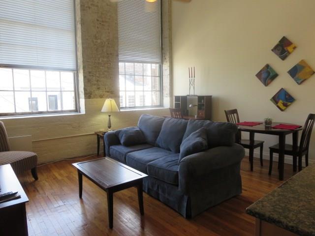 920 POEYFARRE Street 245