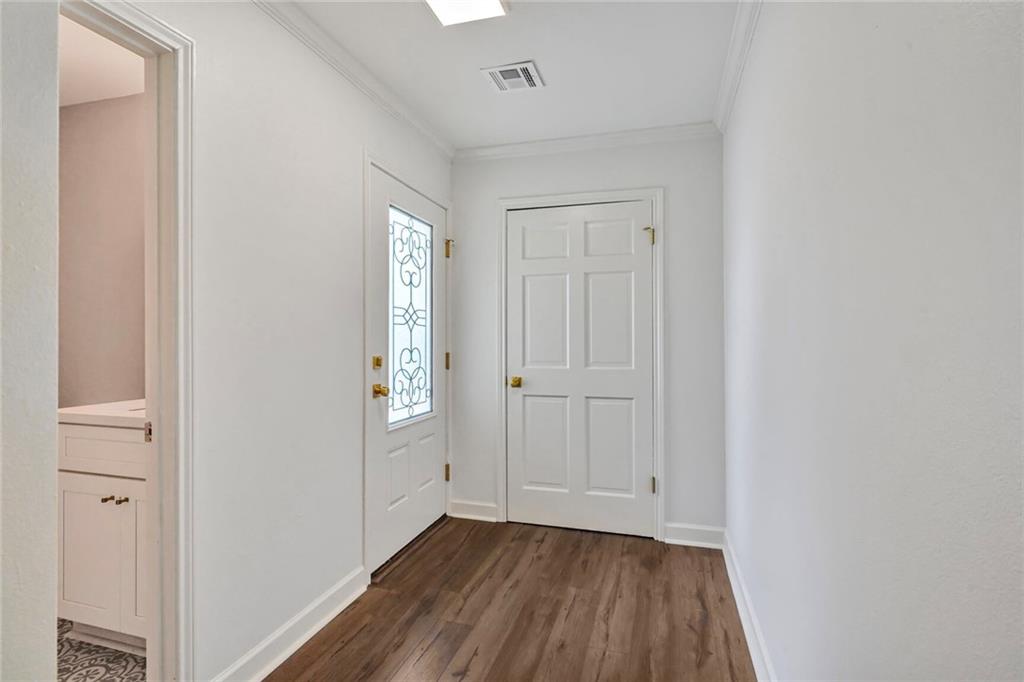 5 JACQUELINE Court 5