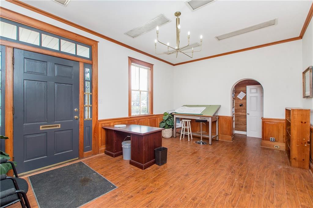 1024 S CYPRESS Street