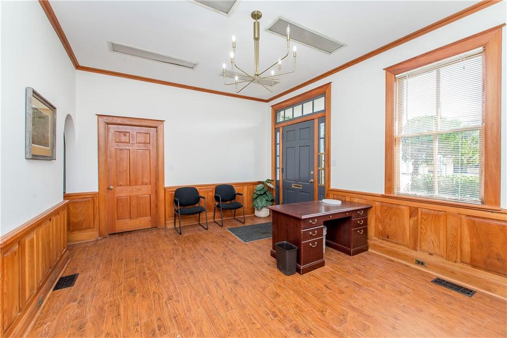 1024 S CYPRESS Street