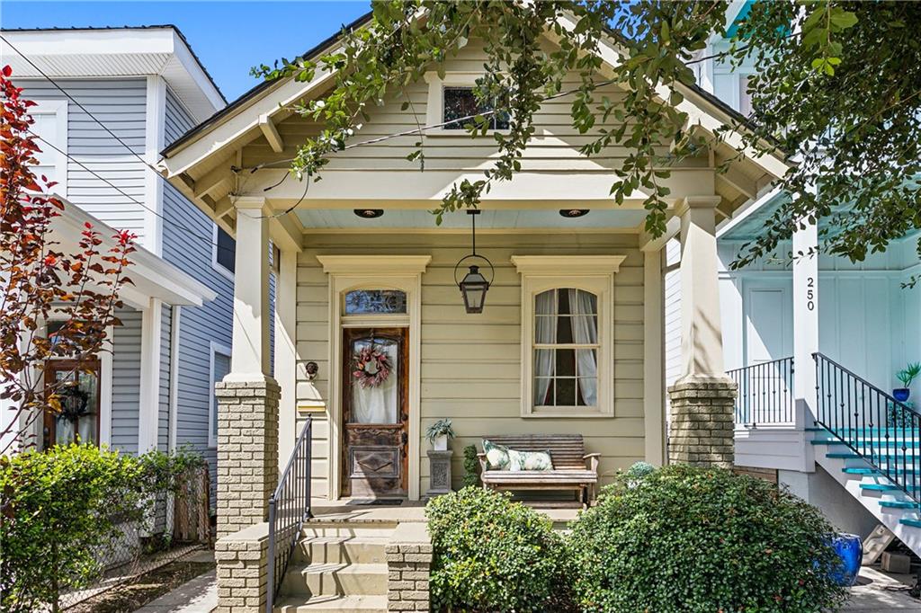 246 FRISCOVILLE Avenue