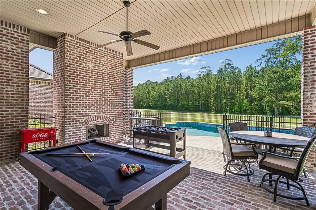 316 SEMINOLE Circle