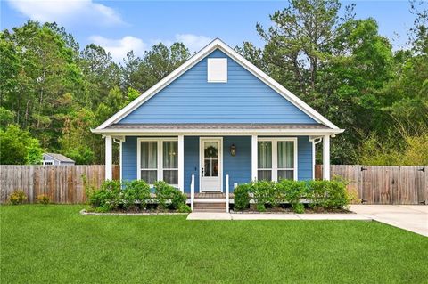 Photo of 103 ABITA OAKS Boulevard, Abita Springs, LA 70420 (MLS # 2553791)