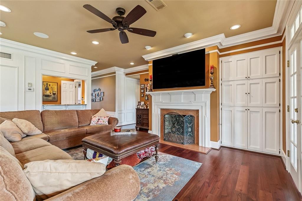 42 BOCAGE Drive
