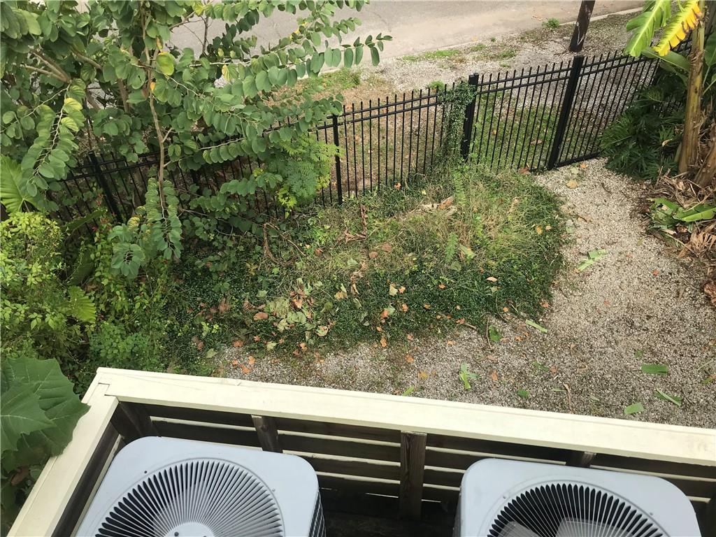 New Orleans, Louisiana 70119, United States, 2 Bedrooms Bedrooms, ,1 BathroomBathrooms,Residential,Active,65764