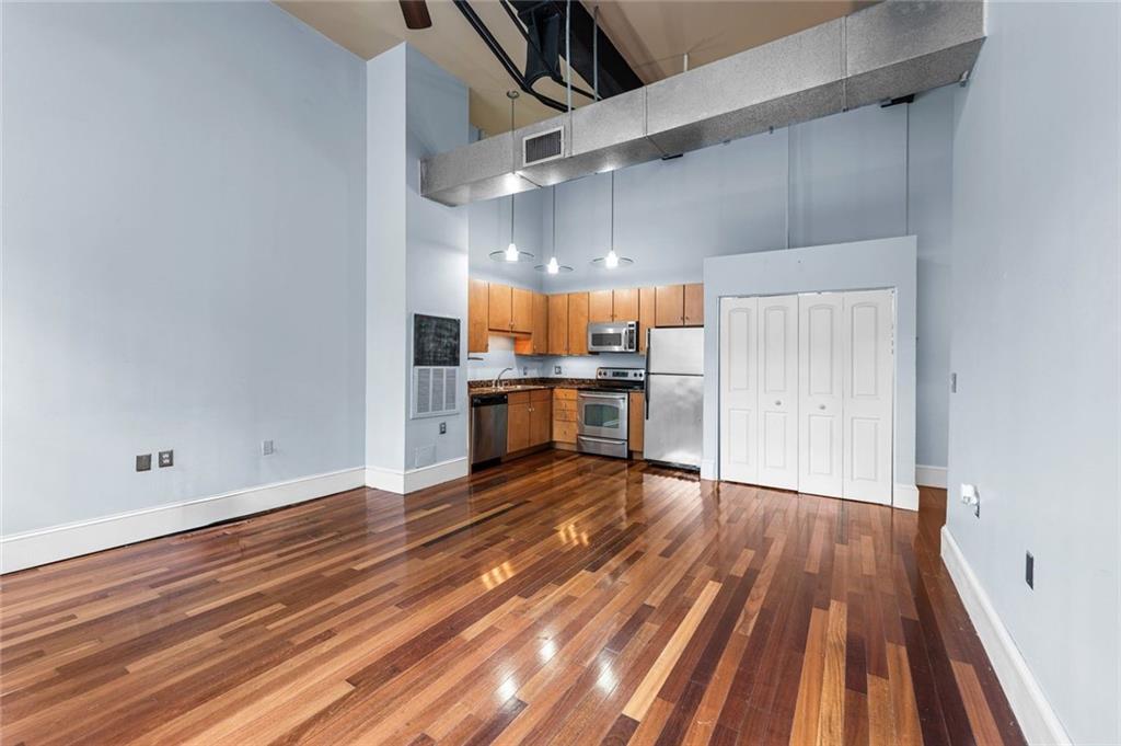 920 POEYFARRE Street 161