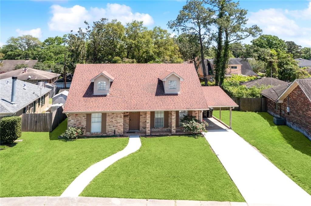 3738 SOMERSET Drive