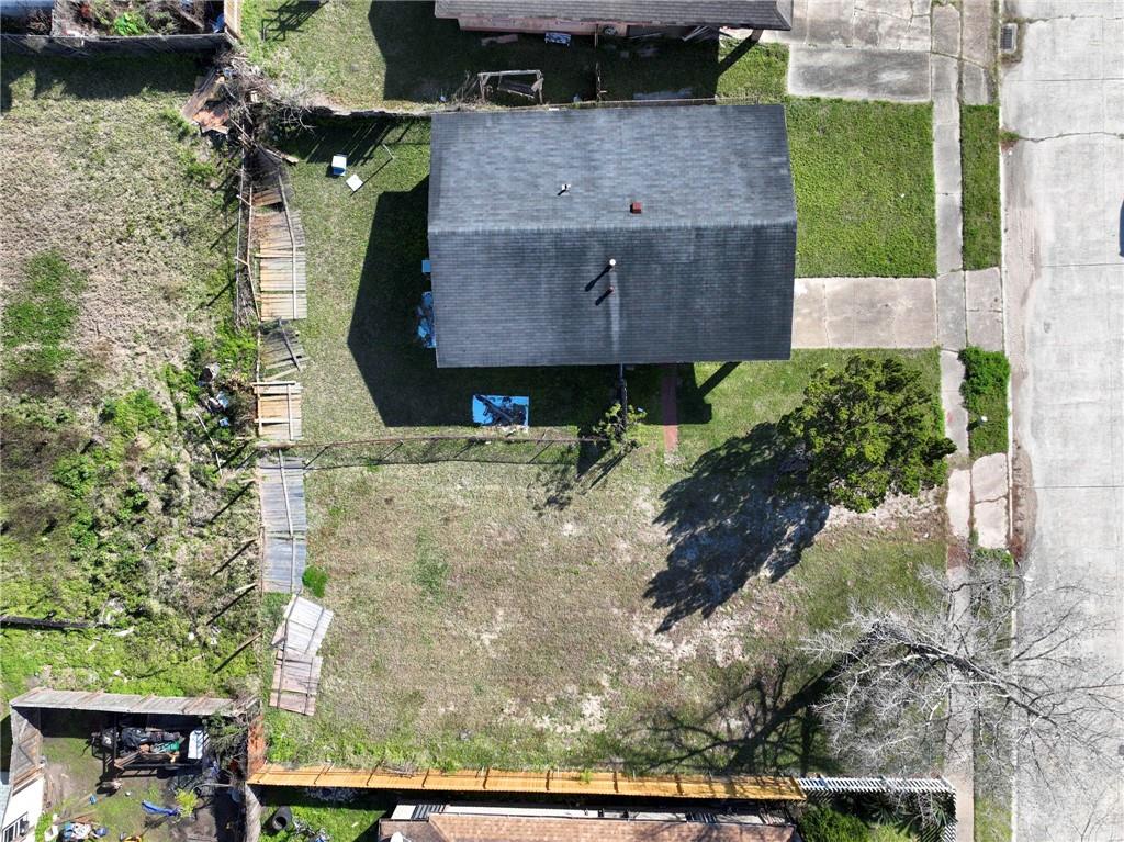 7573 AVON PARK Boulevard