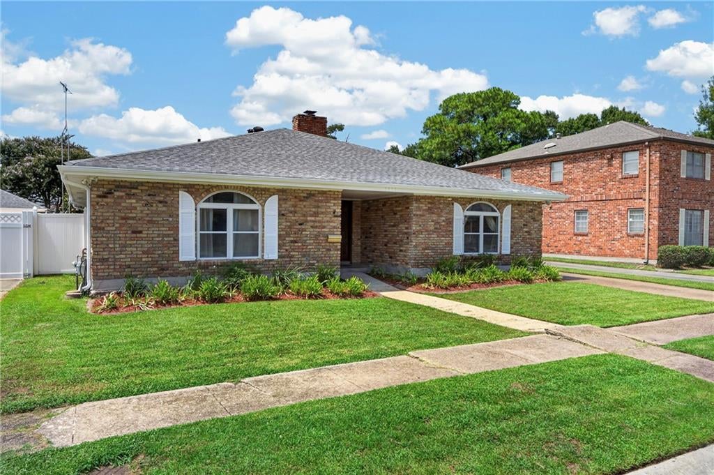 3912 N TURNBULL Drive