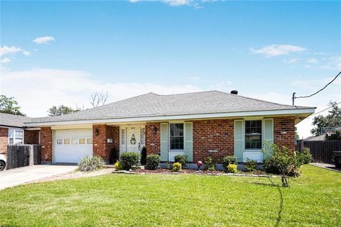 9621 CHARLOTTE Drive River Ridge LA 70123