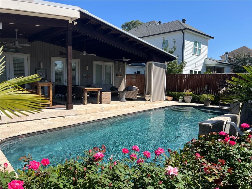 New Orleans, Louisiana 70124, United States, 3 Bedrooms Bedrooms, ,3 BathroomsBathrooms,Residential,Active,154923