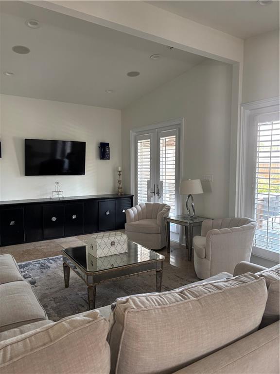 New Orleans, Louisiana 70124, United States, 3 Bedrooms Bedrooms, ,3 BathroomsBathrooms,Residential,Active,154923