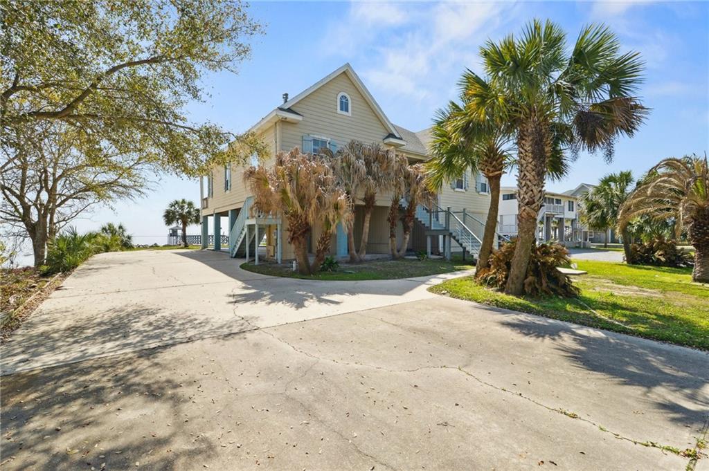 343 CARR Drive