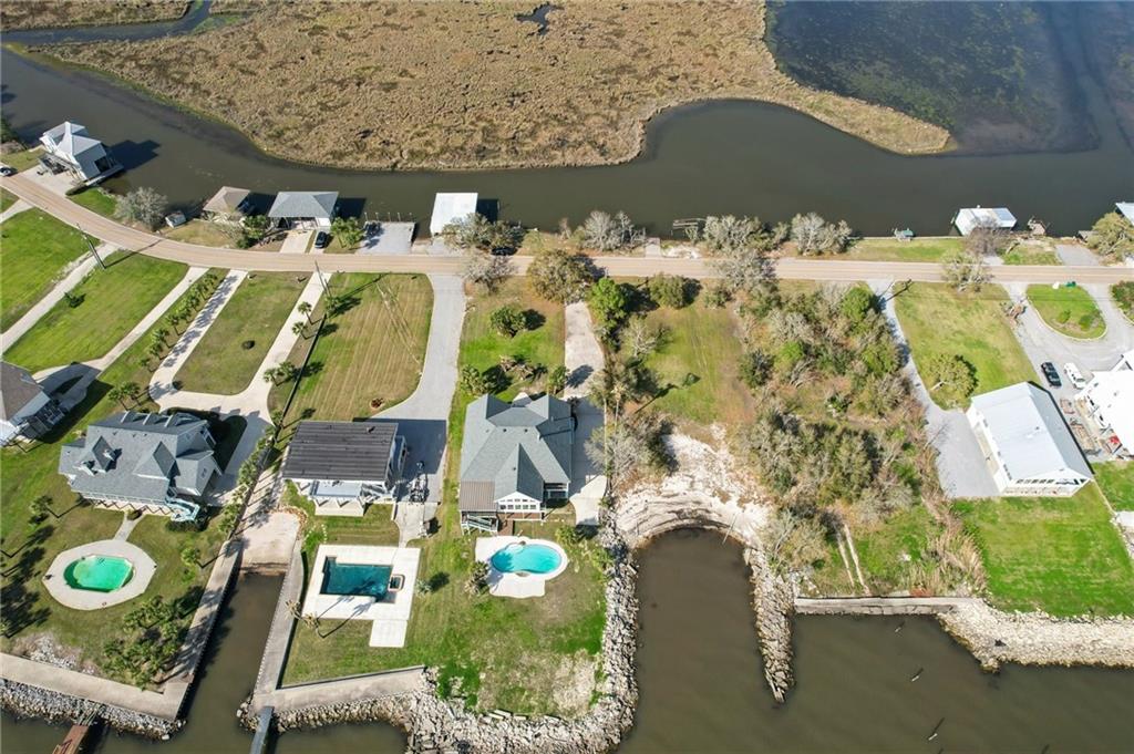 343 CARR Drive