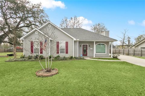281 SOUTH Street Ponchatoula LA 70454