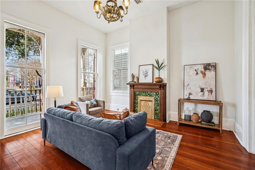 917 ELYSIAN FIELDS Avenue