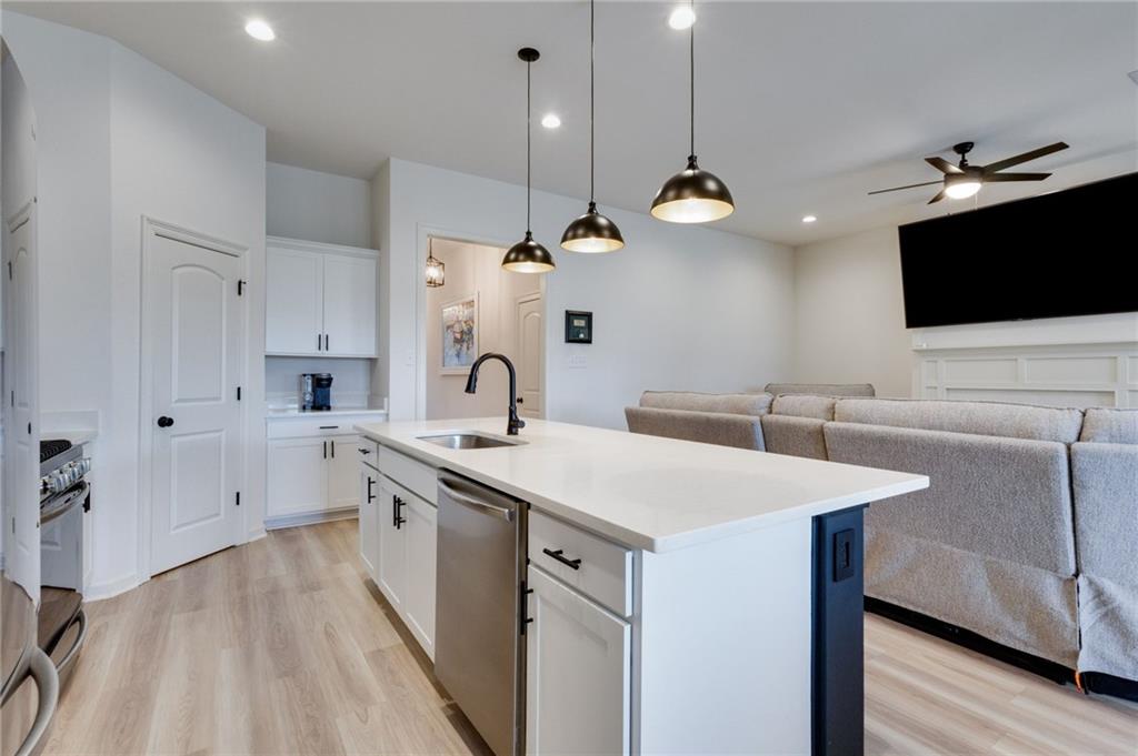 117 LIGHTBOURNE Drive