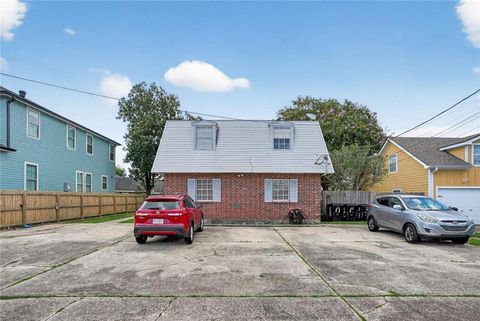 424 OAK Avenue Harahan LA 70123